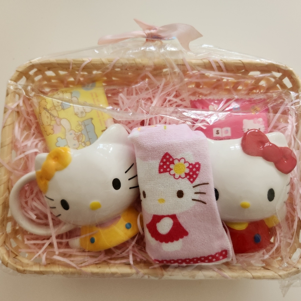 Hello Kitty mugs gift basket